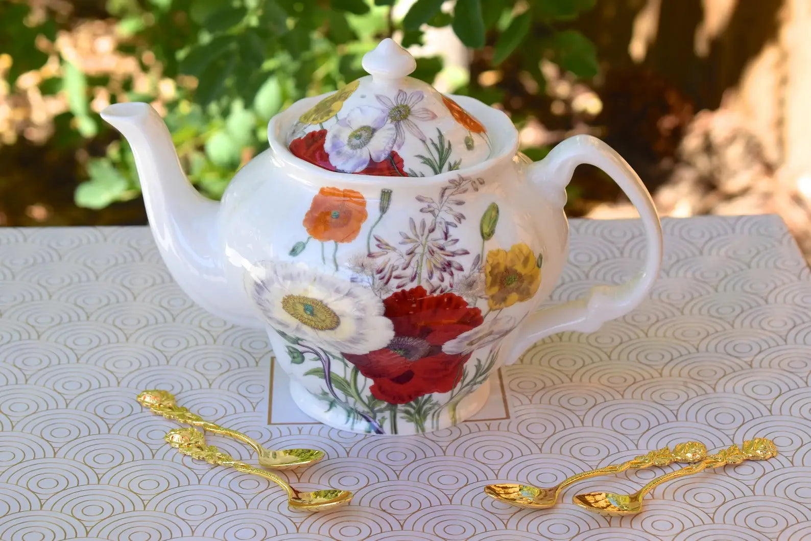 Teapot Crimson Red, Orange White Poppy Fiesta Flowers