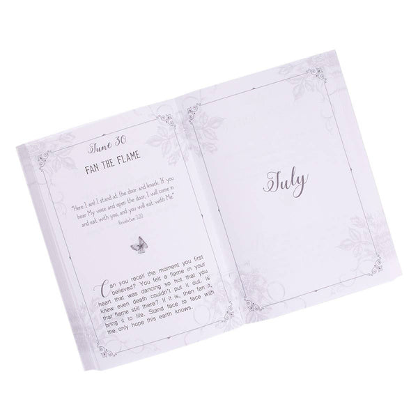 Gift Book Walking with the Savior Softcover