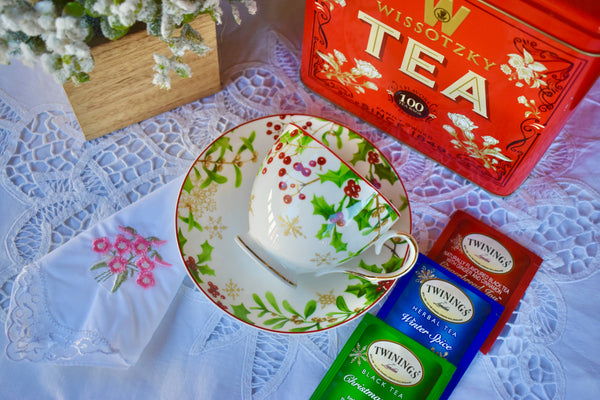 Christmas Holiday Holly Berries Gold Snowflakes Teacup