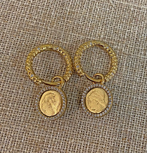 GOLD CRYSTAL HUGGIES WITH SLIDE ON DUPRÉ COINS